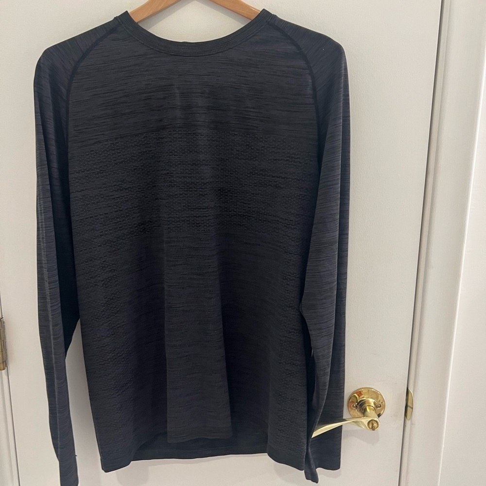 Zella Long Sleeve Athletic Top Size XL Womens